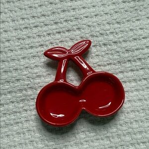 Red cherry ring holder